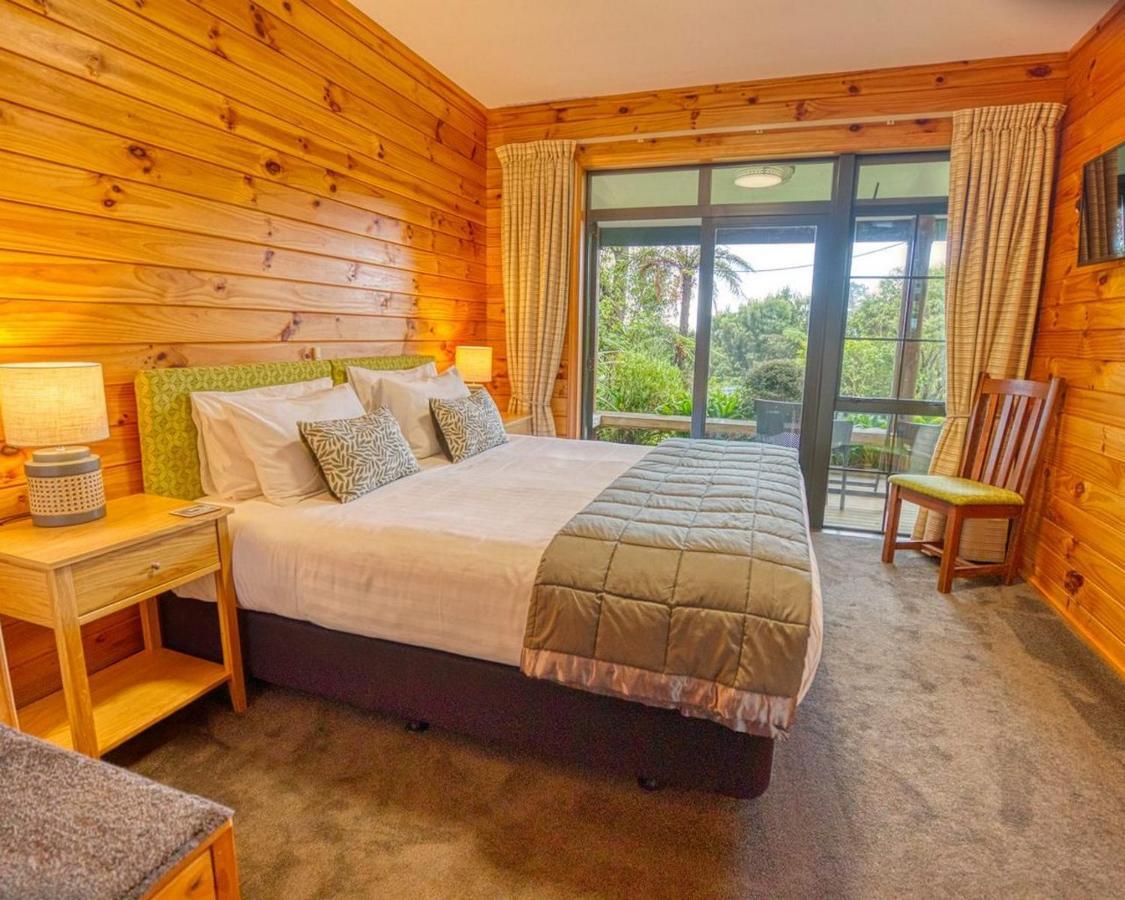Paparoa Beach Hideaway With Hot Tub Barrytown Exteriér fotografie